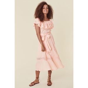 New SPELL Cassie Lace gown in Petal  Size Large